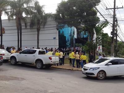 Foto da Notícia: Eleitores com necessidades especiais têm prioridade na votação